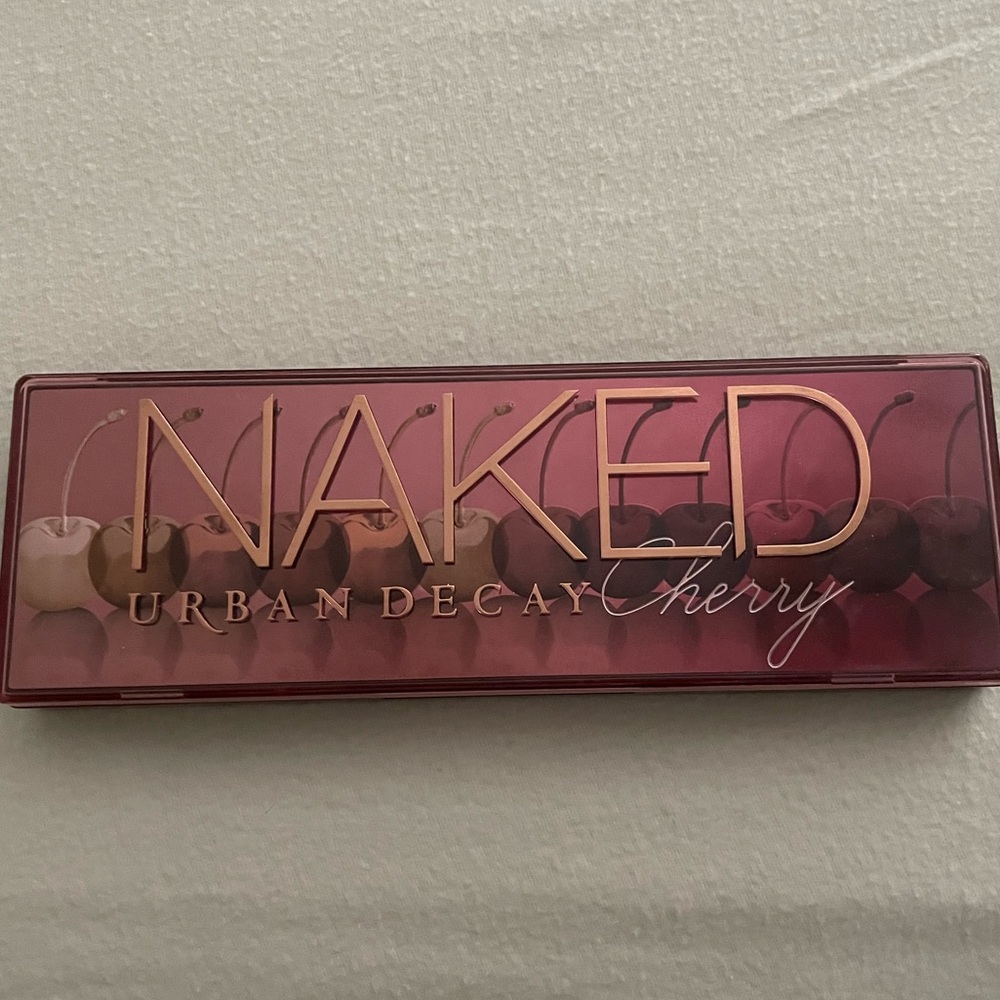 Urban Decay Naked Cherry Palette